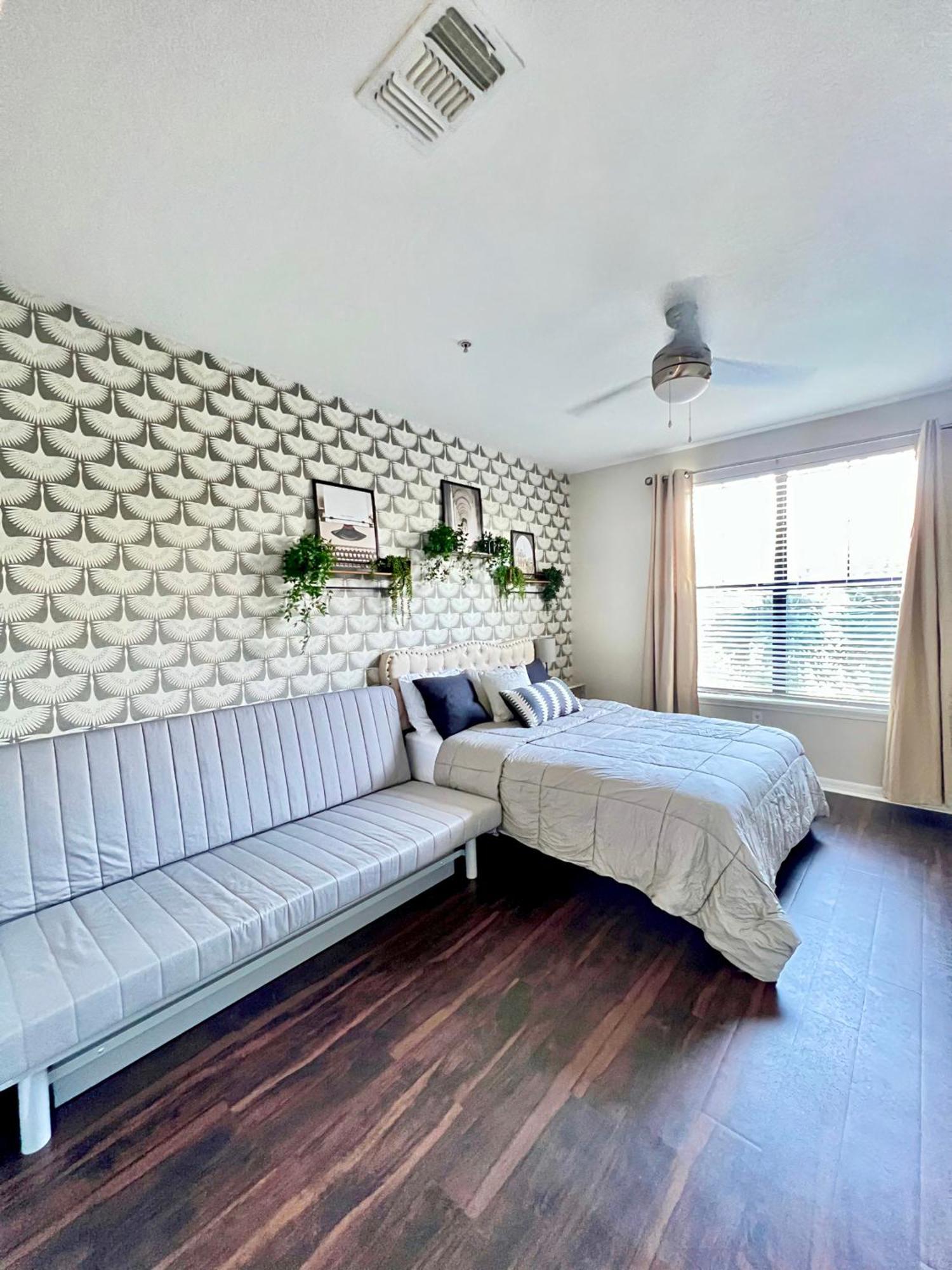 Cozy 2Br2Ba Gem-Near Airport Lägenhet Tampa Exteriör bild