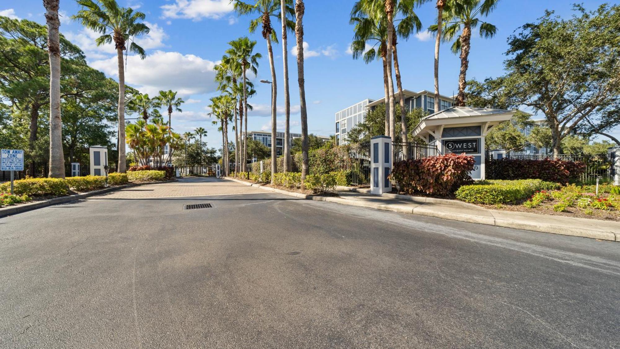 Cozy 2Br2Ba Gem-Near Airport Lägenhet Tampa Exteriör bild